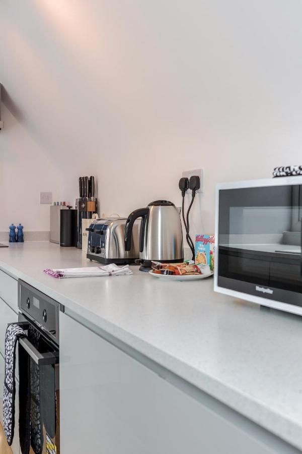The Gem Of Central Winchester - Sleeps 4 Экстерьер фото